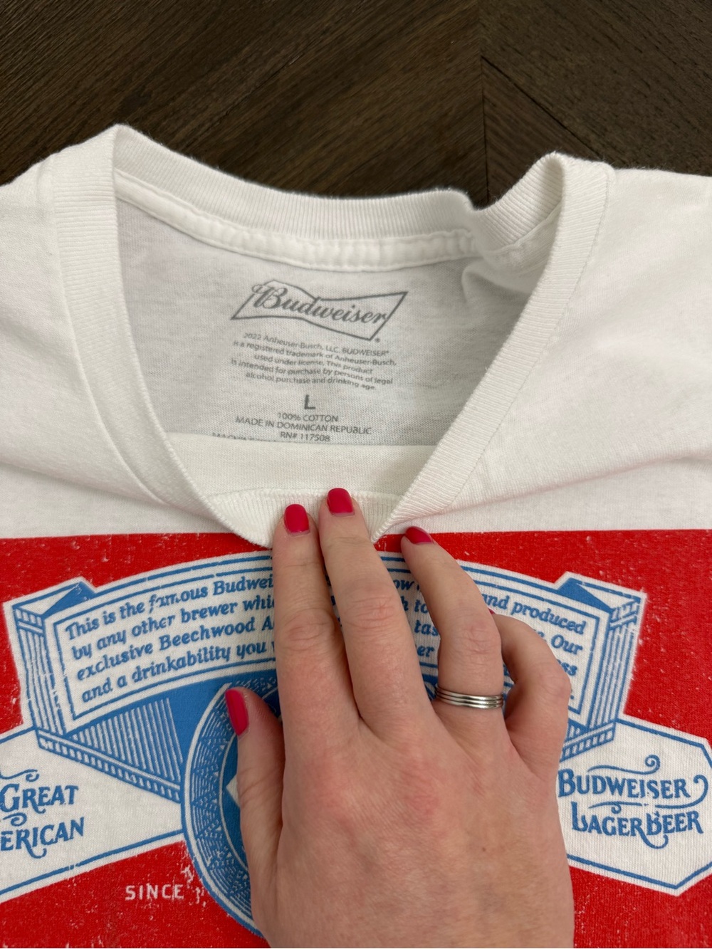 Budweiser White T-Shirt with Red and Blue Logo - Picture 6 of 6